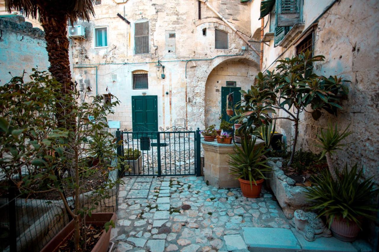 Donna Lina Bed and Breakfast Matera Buitenkant foto